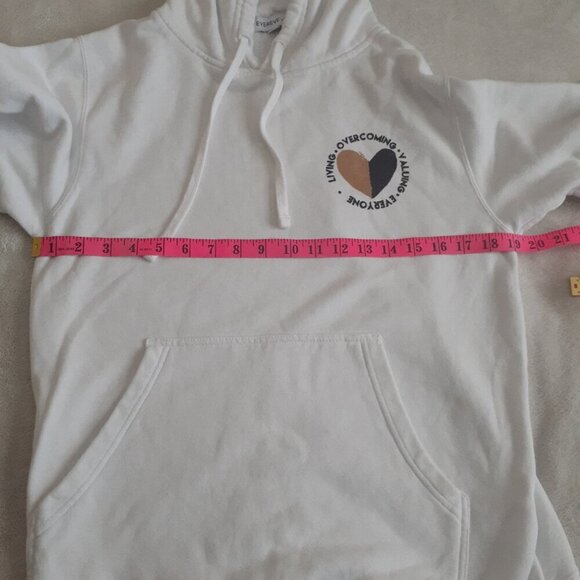 EVEREVE x 4 The Love Women's Size Small White Valuing Everyone Hooded Sweatshirt - Picture 9 of 11